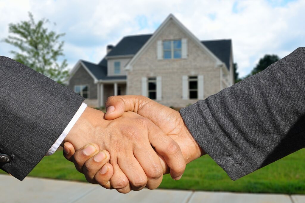 purchase, free background, house, 4k wallpaper, house purchase, desktop backgrounds, wallpaper 4k, real estate, handing over, real estate agent, property, 4k wallpaper 1920x1080, possession, worth, to buy, wallpaper hd, laptop wallpaper, contract, shaking hands, free wallpaper, hd wallpaper, handshake, cool backgrounds, agreement, partnership, mac wallpaper, hand, man, beautiful wallpaper, full hd wallpaper, collaboration, windows wallpaper, background, people